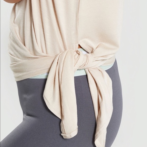 🚨SOLD🚨Gymshark Ark Oversized Tank - Picture 4 of 8